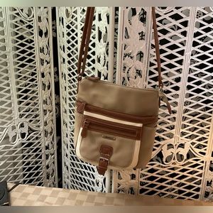SOLD.....MULTISAC CROSSBODY HANDBAG